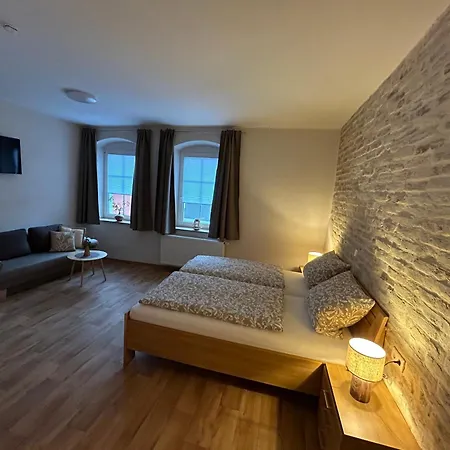 Anna Gaestehaus Pensjonat 3*