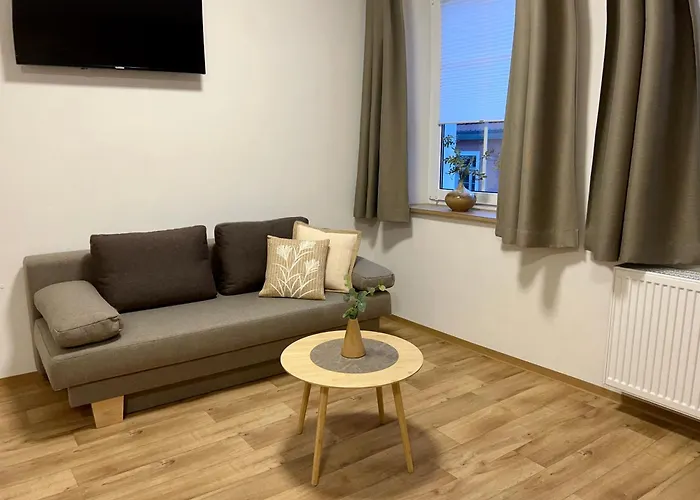 Anna Gaestehaus בית הארחה 3*