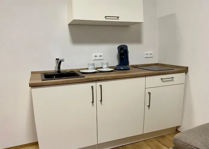 Anna Gaestehaus בית הארחה 3*